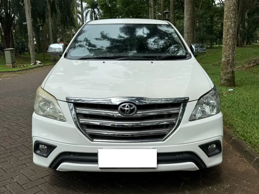 Toyota Kijang Innova 2014 Bensin