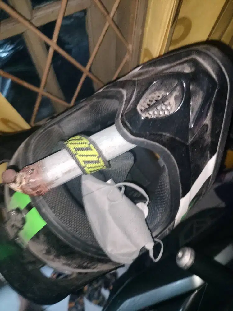 Di jual helm kawasaki