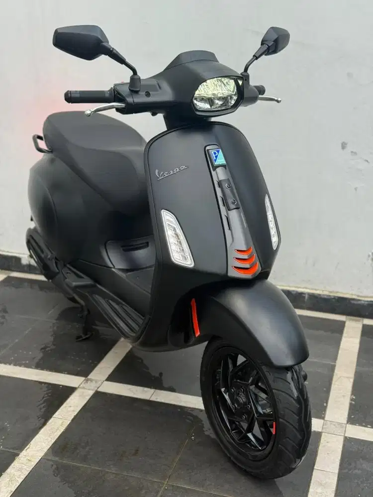 Vespa Sprint S 2024 New Model (km 3rb perak)