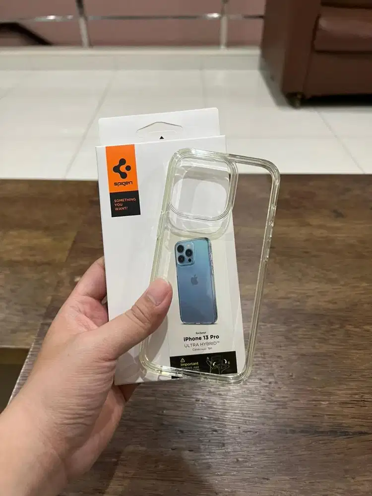 Softcase Casing Iphone 13 Pro Spigen Ultra Hybrid Clear Original