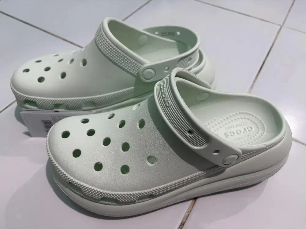 Sandal/Sendal Crocs Classic Crush Clog