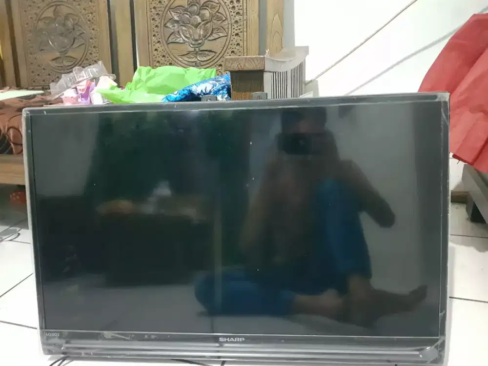 Sharp aquos 32inch led tv LC-32SA4500I