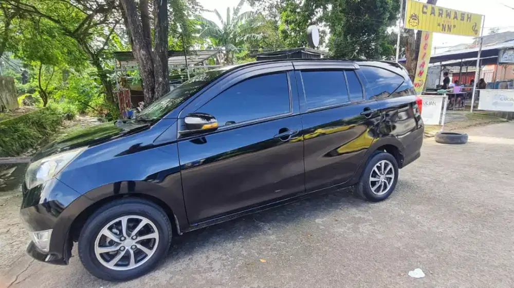Daihatsu sigra R 1.2 metic 2018