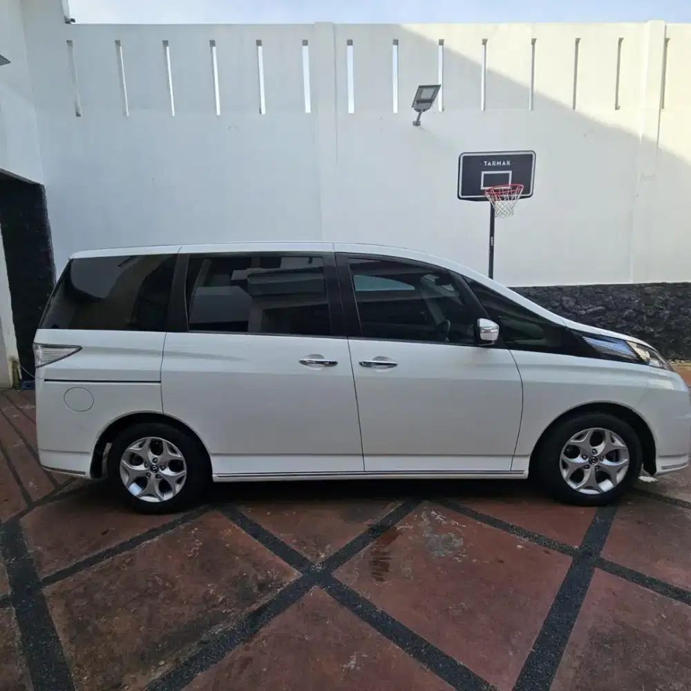 Mazda Biante Skyaktive tahun 2017 (NIK 2016)