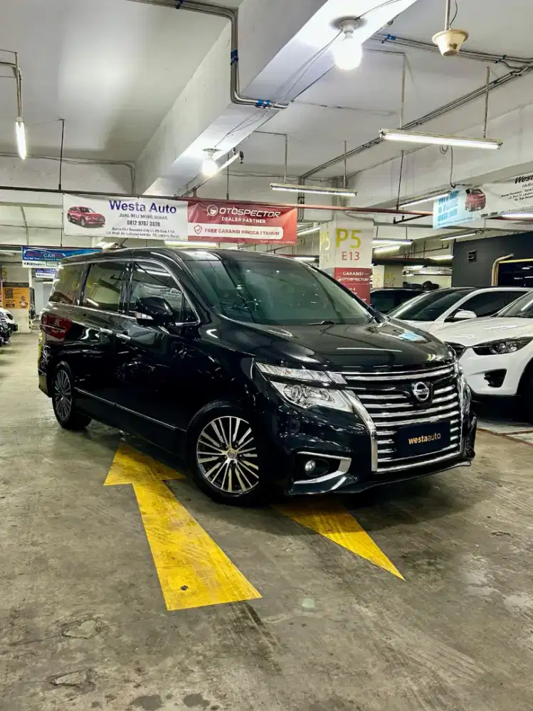 KM 66rb Nissan Elgrand 2.5 HWS 2016 Super Condition 2017