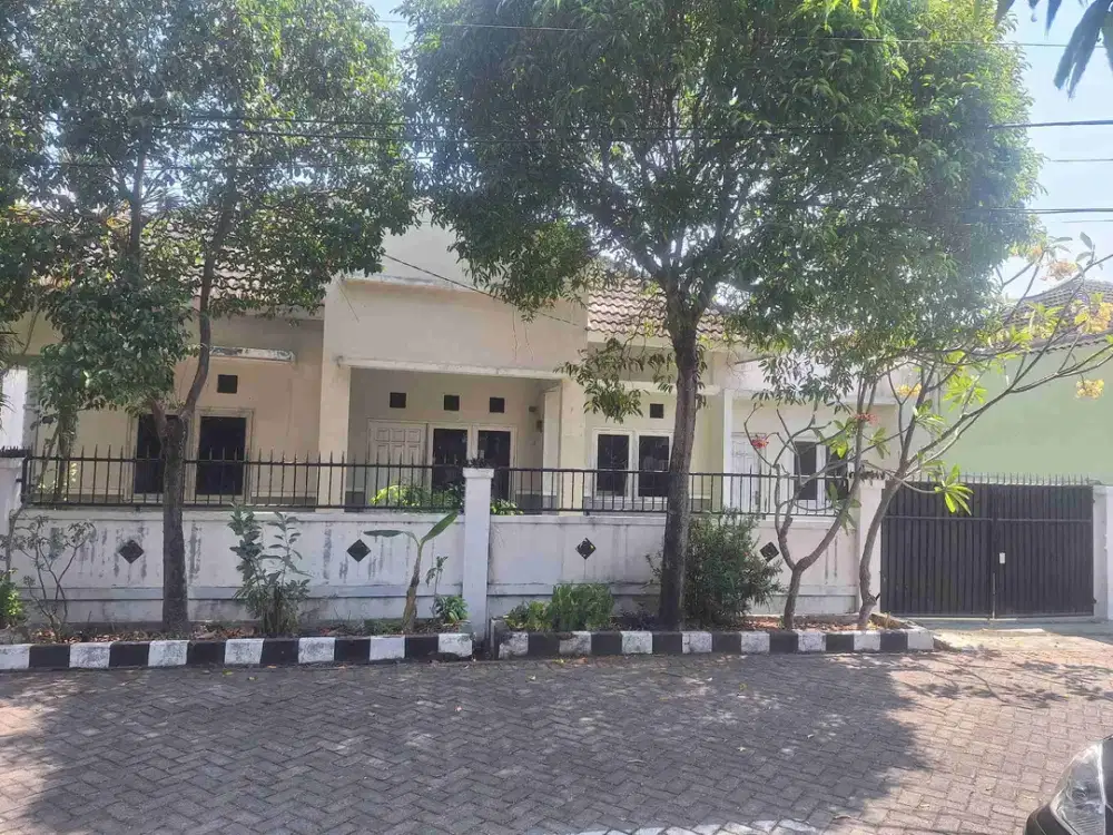 Dijual Rumah Hook 1 Lantai Taman Pondok Indah Wiyung