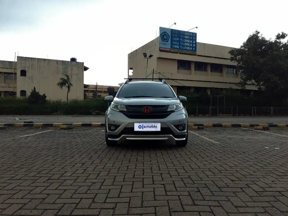 TDP 9,JT, Honda BR-V 1.5 E Prestige Bensin-AT Abu 2018