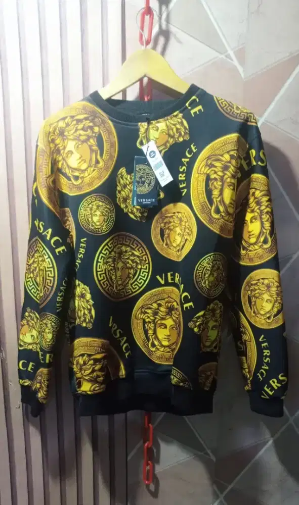 Jaket Crewneck CN Versa Fashion Import BNWT Tebal