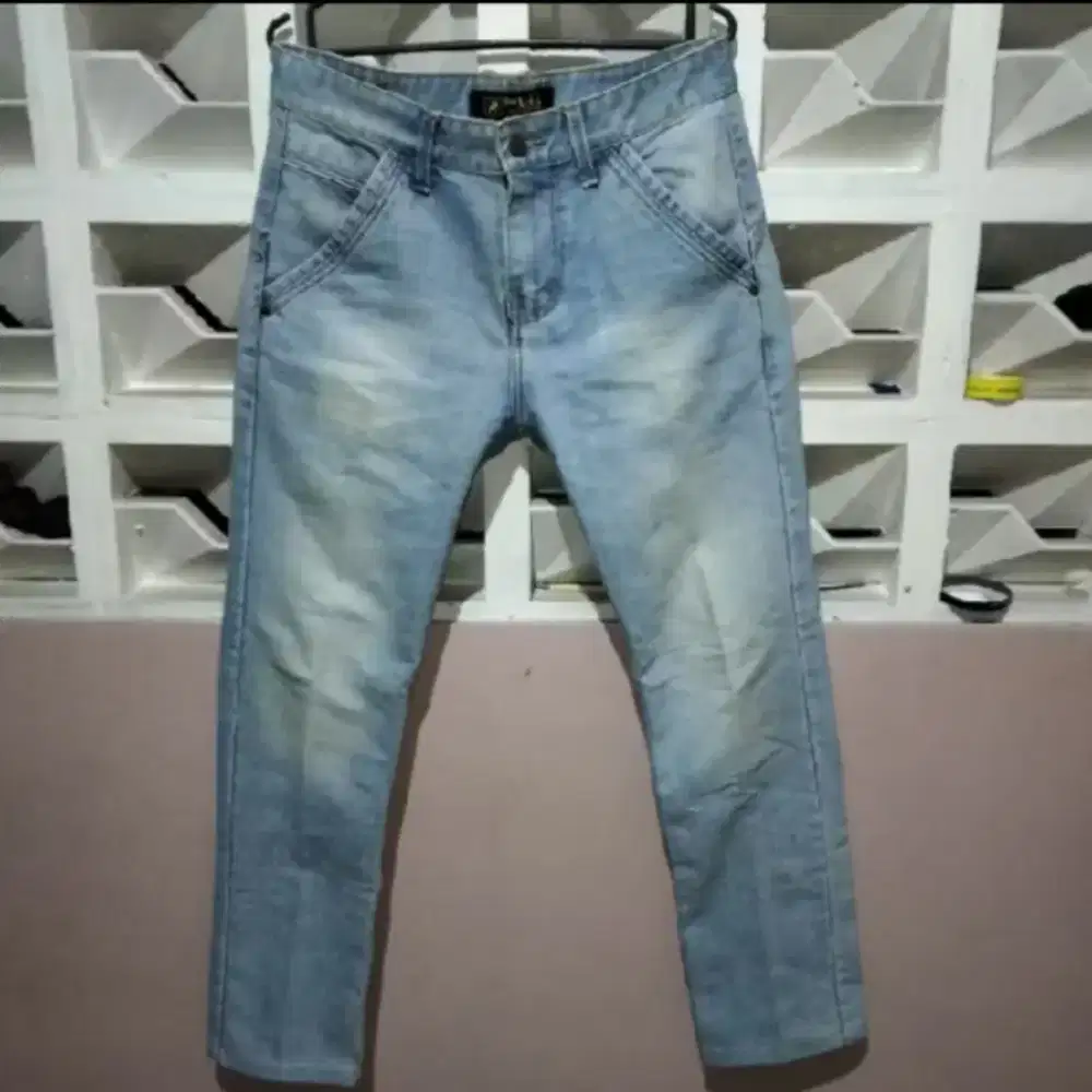 Celana Jeans Lois