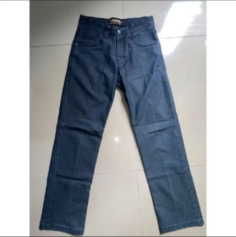 Celana Jeans Emba
