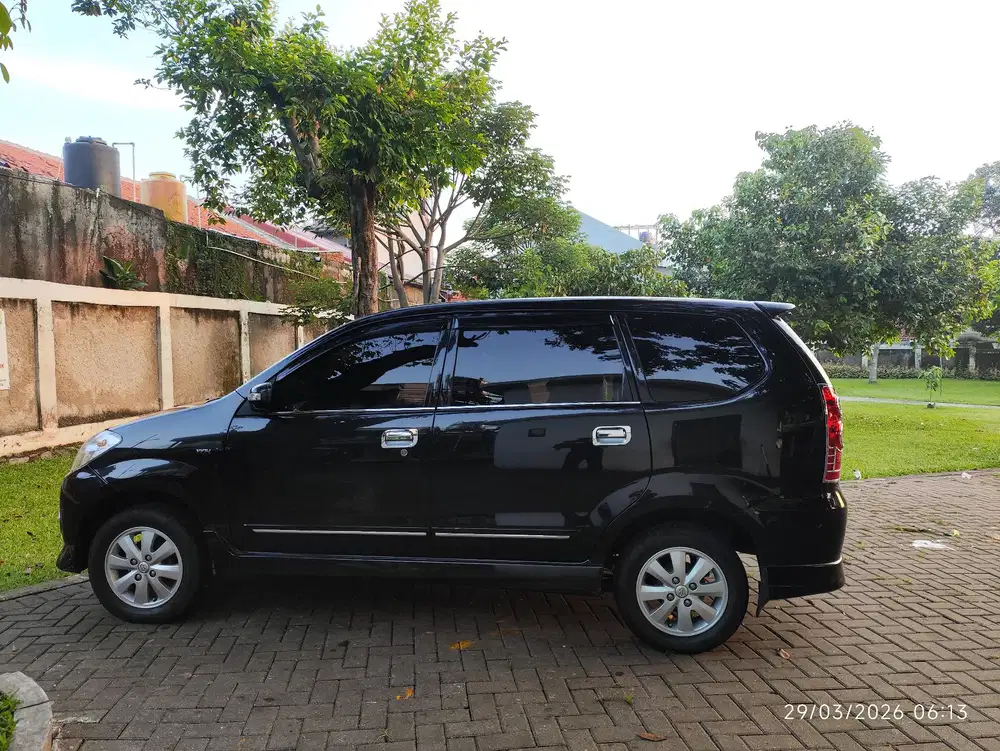 Toyota Avanza 2011 Bensin