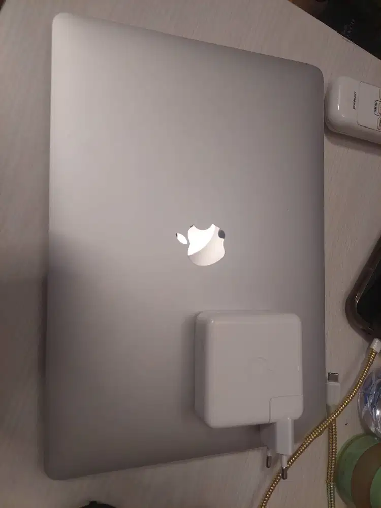 MacBook pro M2 2022 - 8/512