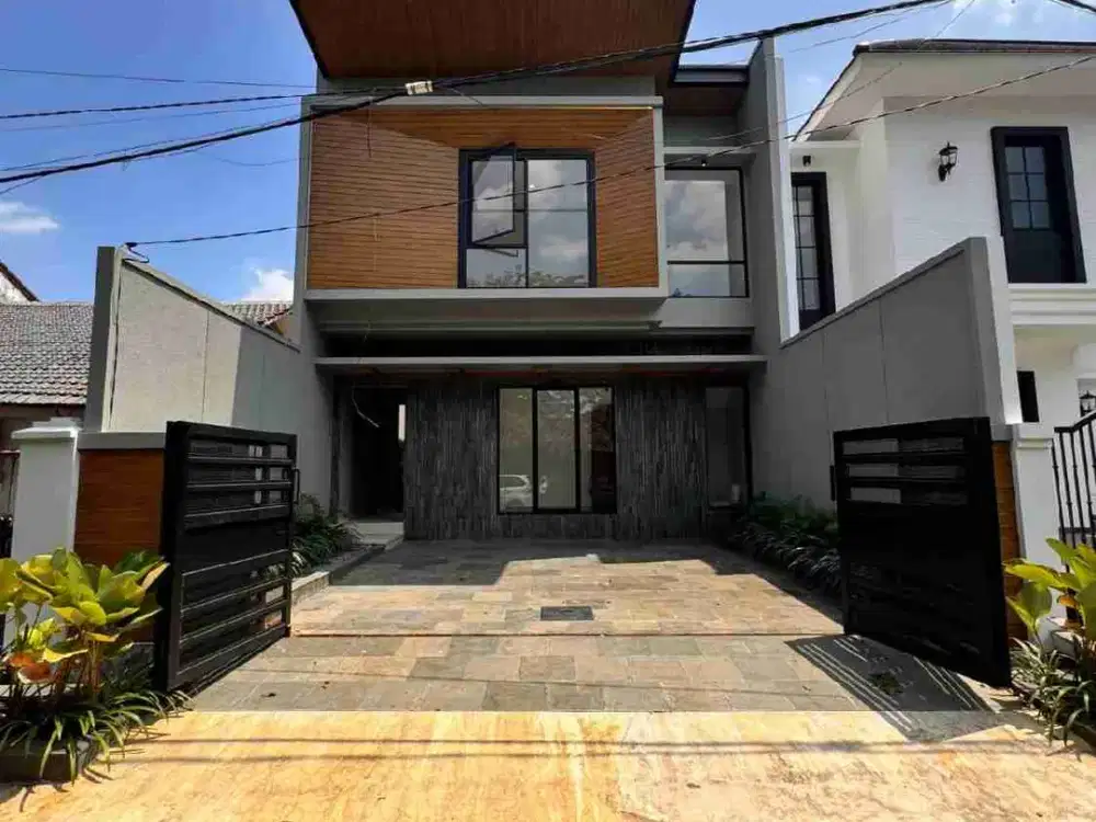 Dijual rumah modern style di Rungkut asri