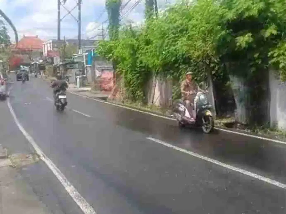 DIJUAL TANAH PREMIUM DEPAN POLTABES DENPASAR JLN TUNJUNG SARI DENPASAR