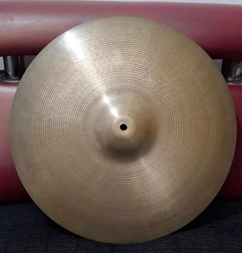 Cymbal zildjian 18 ince avedis