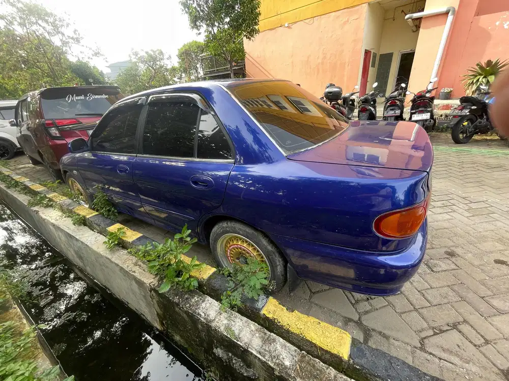 Mitsubishi Lancer 1994 Bensin