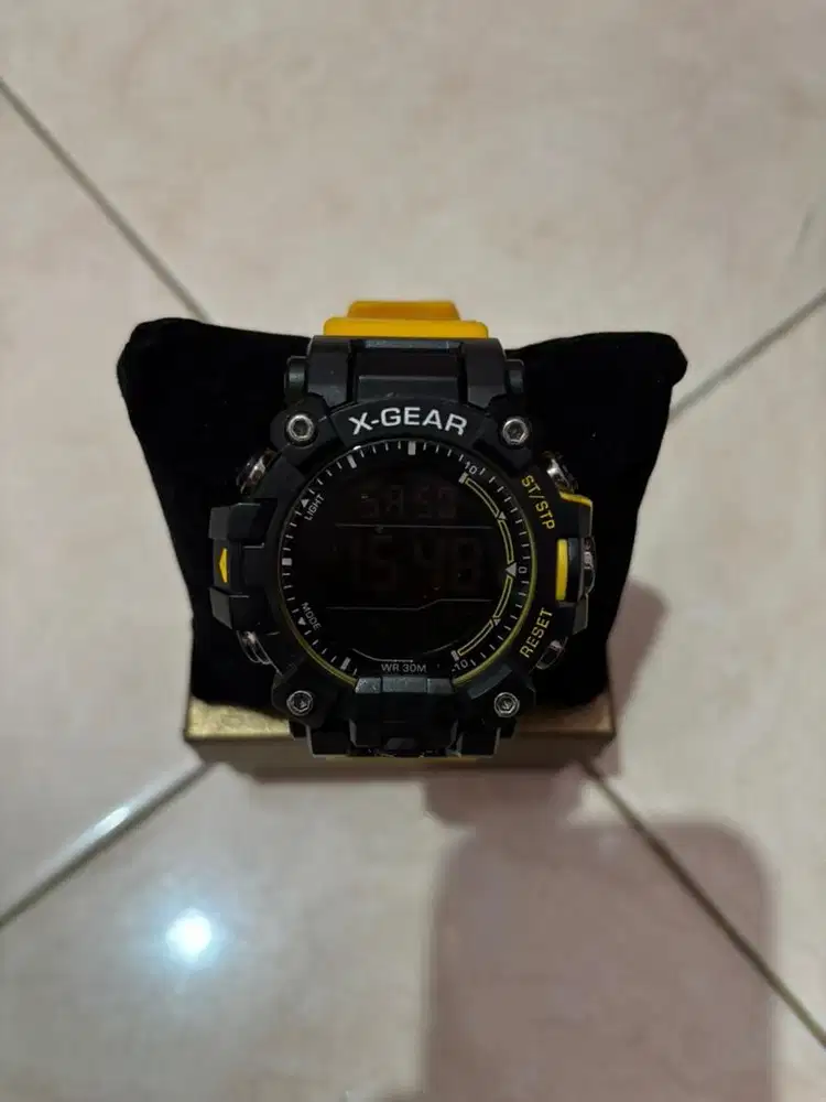 Preloved Jam Tangan X-GEAR Original