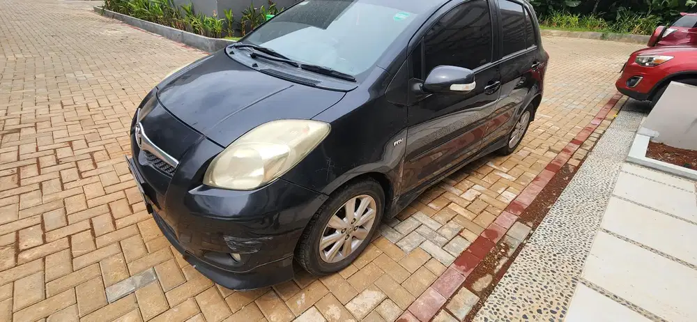 Toyota Yaris 2011 Bensin