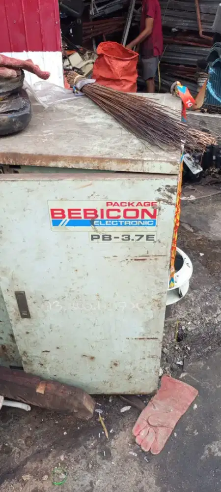 Hitachi bebicon screw kompresor  3,7 E