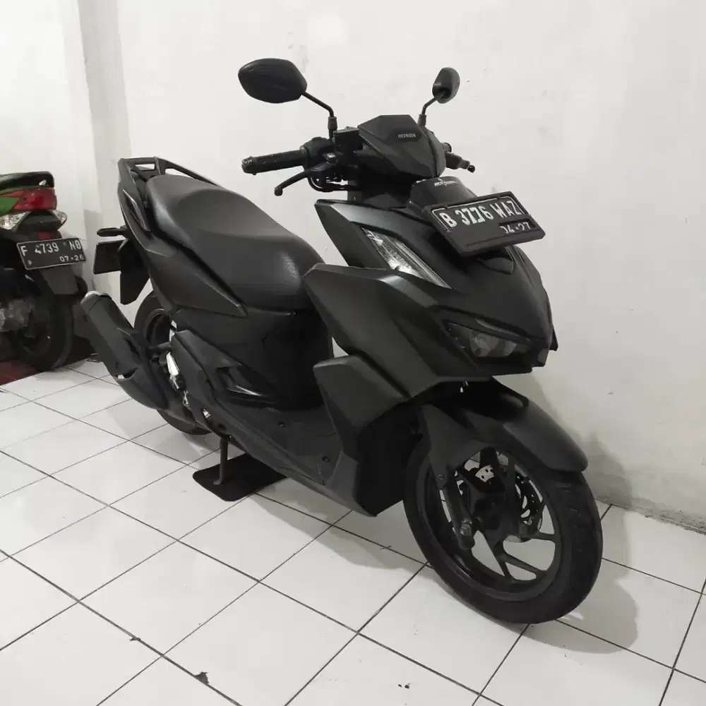 Honda Vario 160 Non ABS 2022 Lengkap Bagus Mesin Aluss