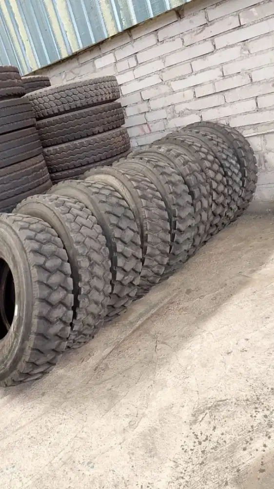 Ban vulkanisir dingin tanpa sambungan