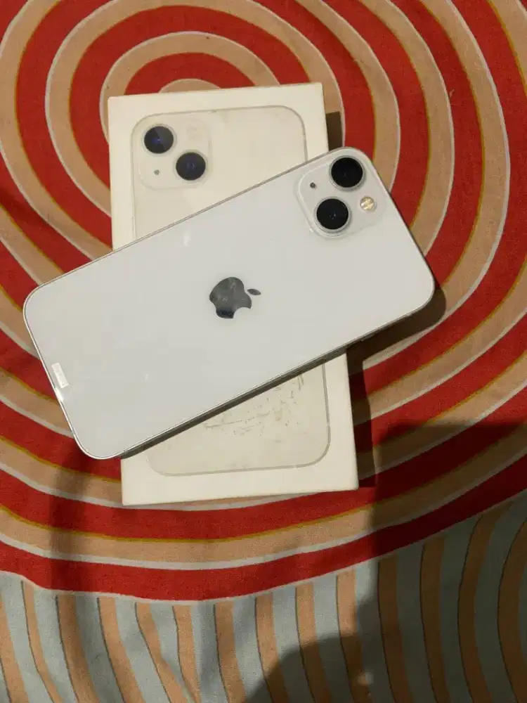 iPhone 13 128gb ibox