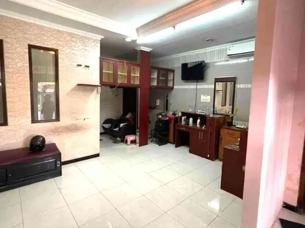 rumah PACUAN KUDA area bagus buat dagang jualan