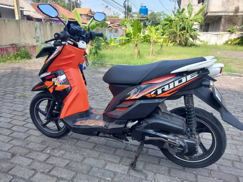 Motor Yamaha X-Ride Tahun 2015