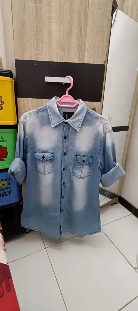 Di Jual Pakaian Seperti Baru