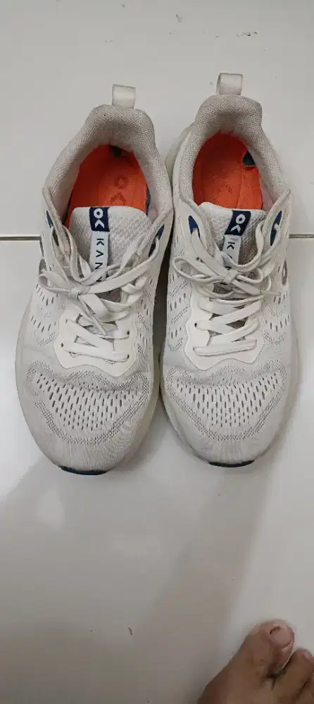 Di Jual Sepatu Second Seperti Baru