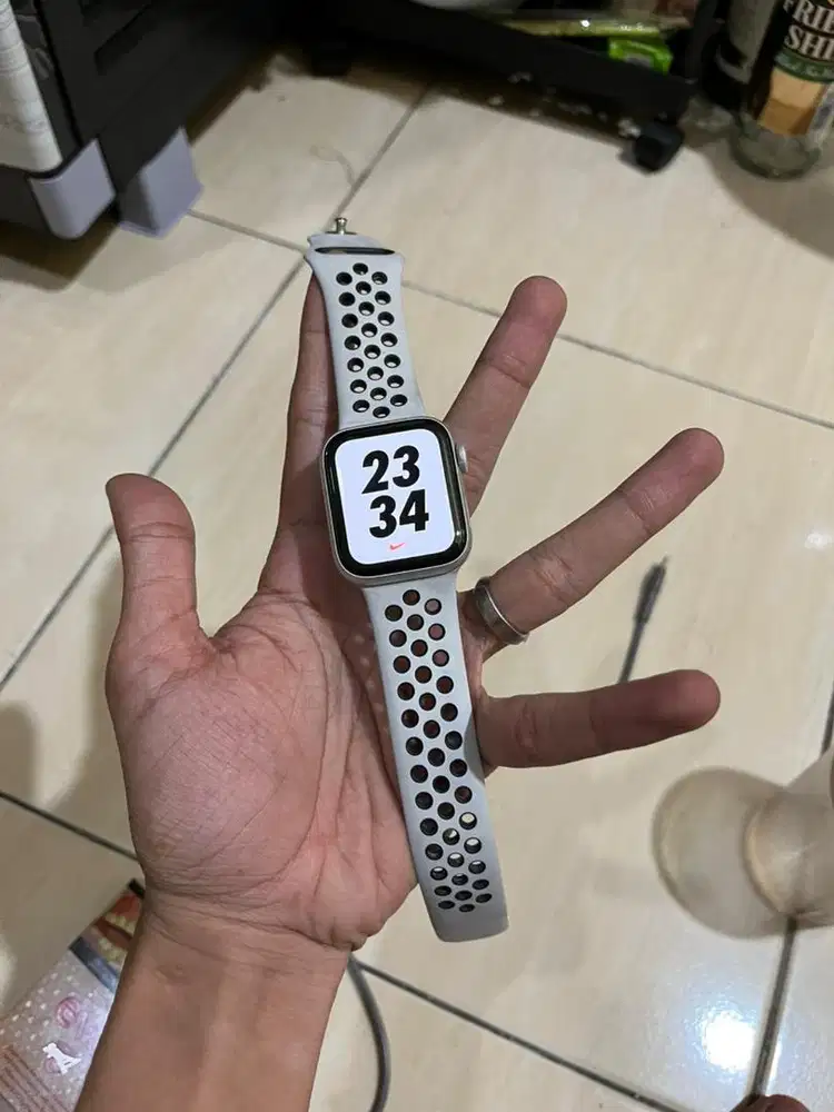 APPLE WATCH SE NIKE 40 MM