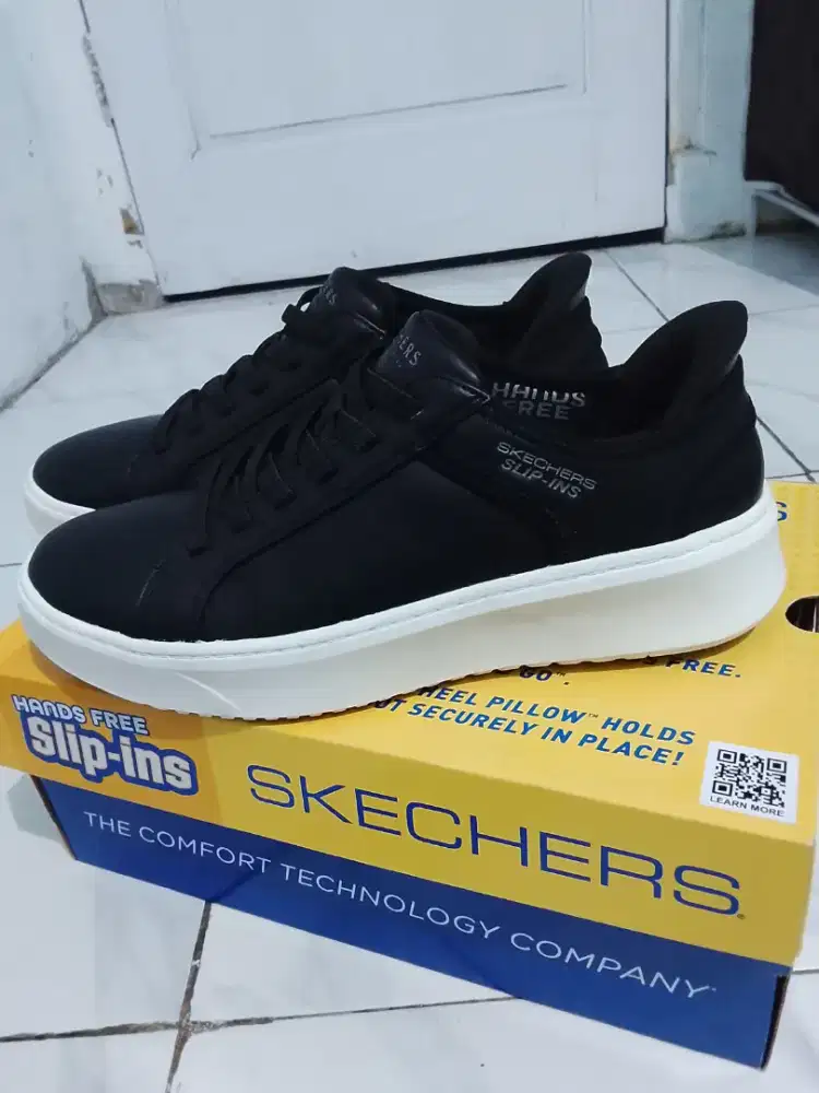 Dijual sepatuSKECHERS