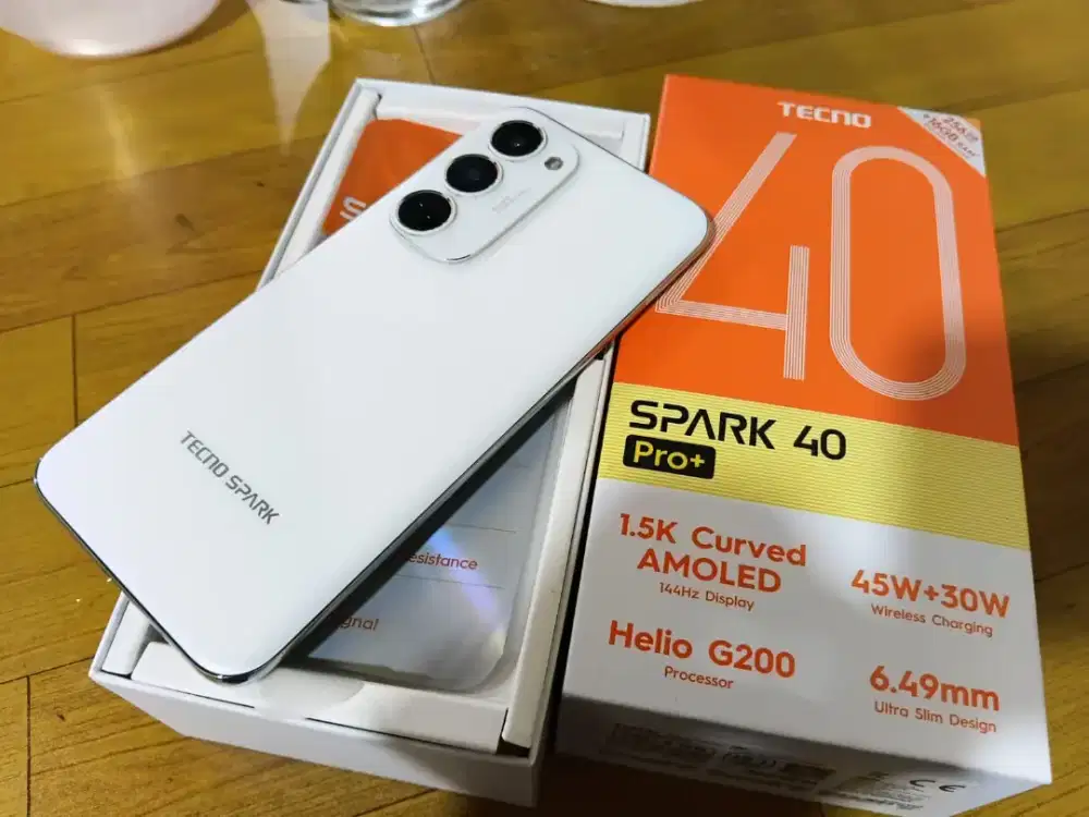 Tecno Spark 40 pro plus Ram 8/256gb lengkap original mulus