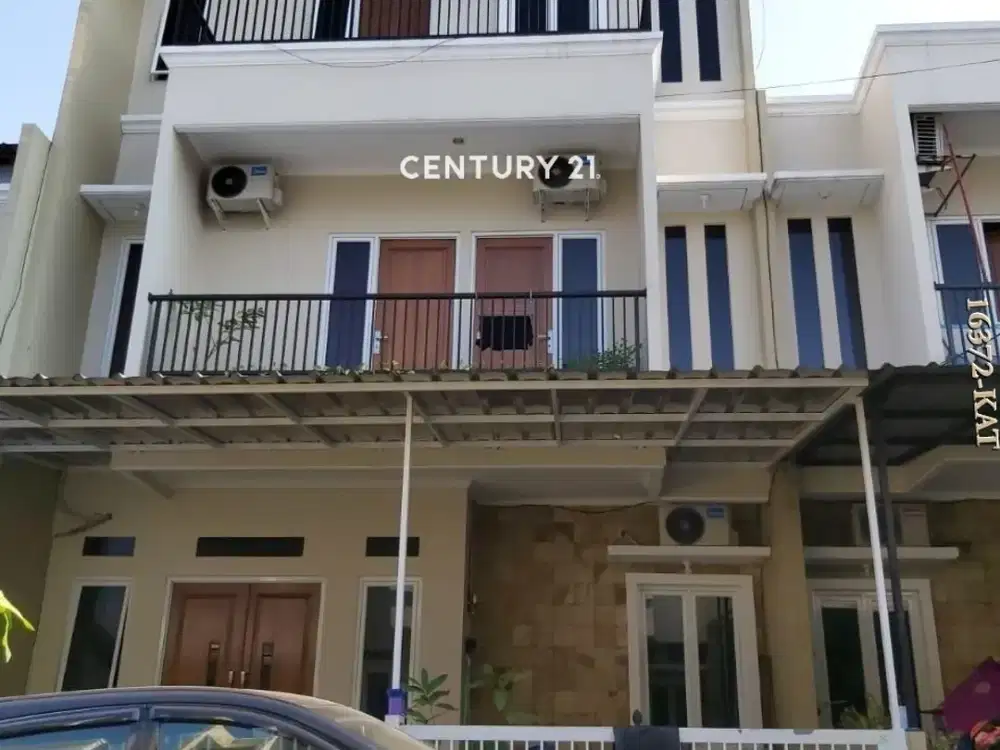 Dijual Rumah Murah 3 Lantai Dalam Mini Cluster Dekat TransJakarta