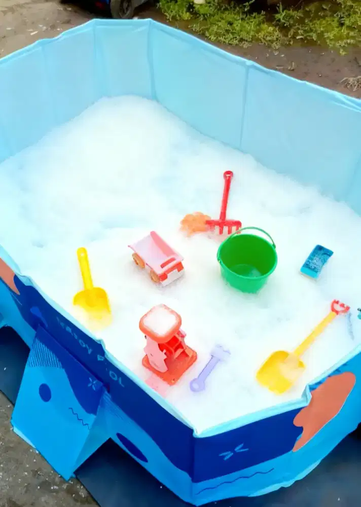 Kolam pasir mainan