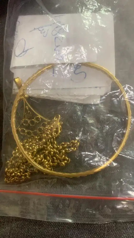 Terima emas dan berlian di segala kondisi