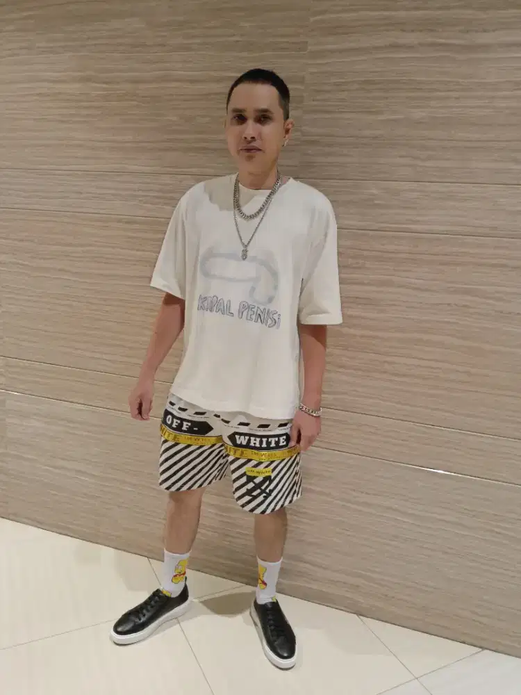 Dijual Kaos Uniqlo oversize