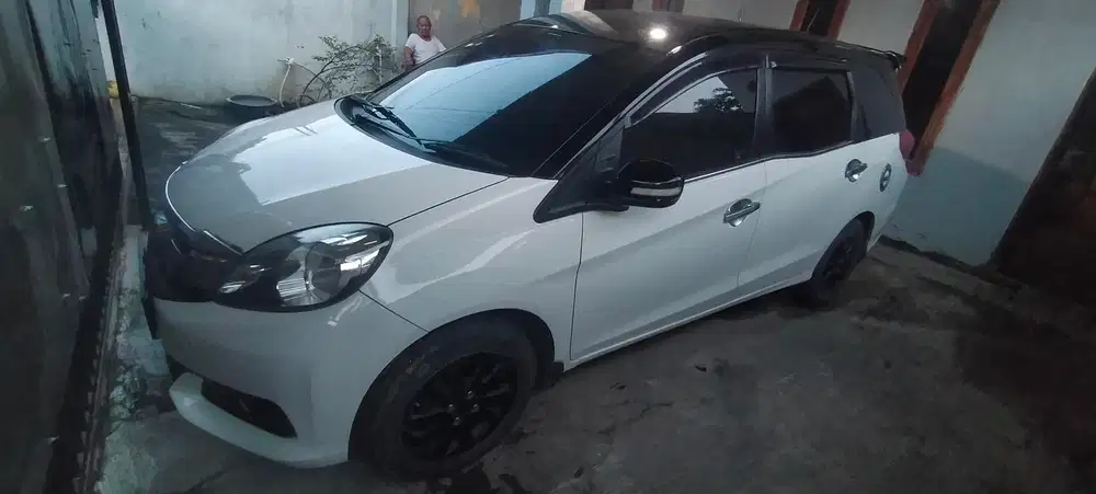 Honda Mobilio 2015 Bensin