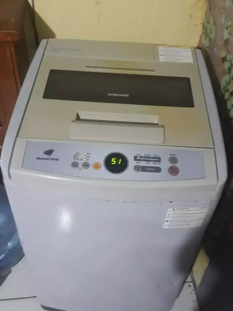 mesin cuci SAMSUNG full otomatis masih bagus normal banget