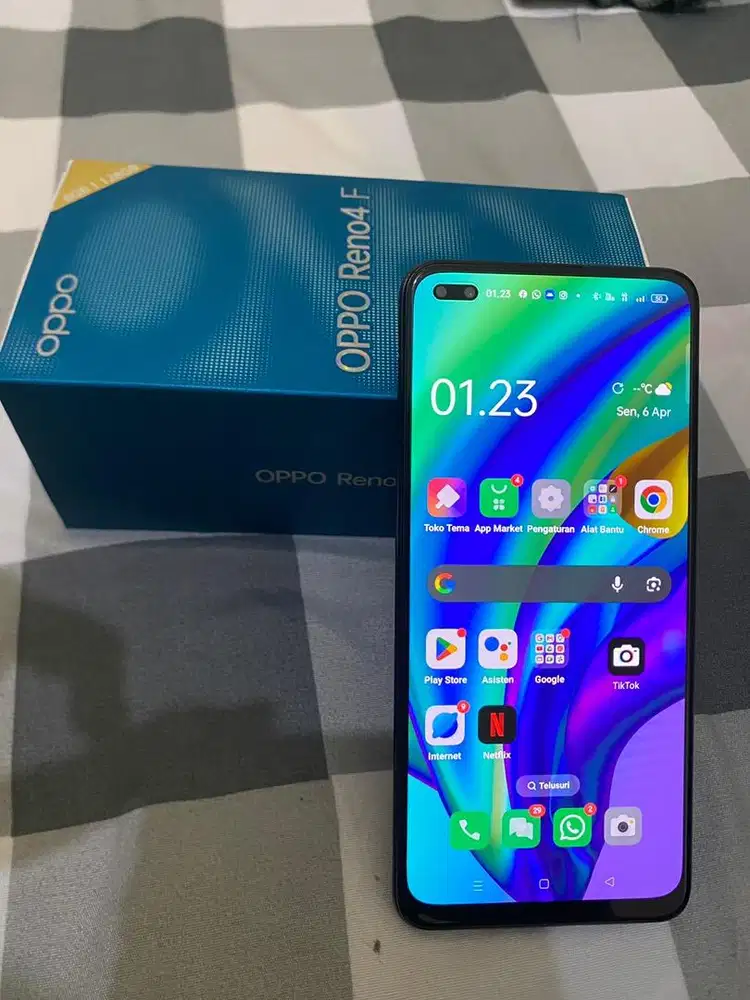 Oppo Reno 4F 8/128 no minus