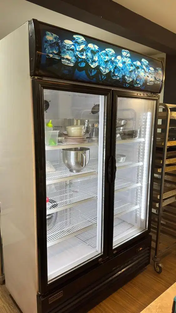 Kulkas Showcase Display Modena SC2920