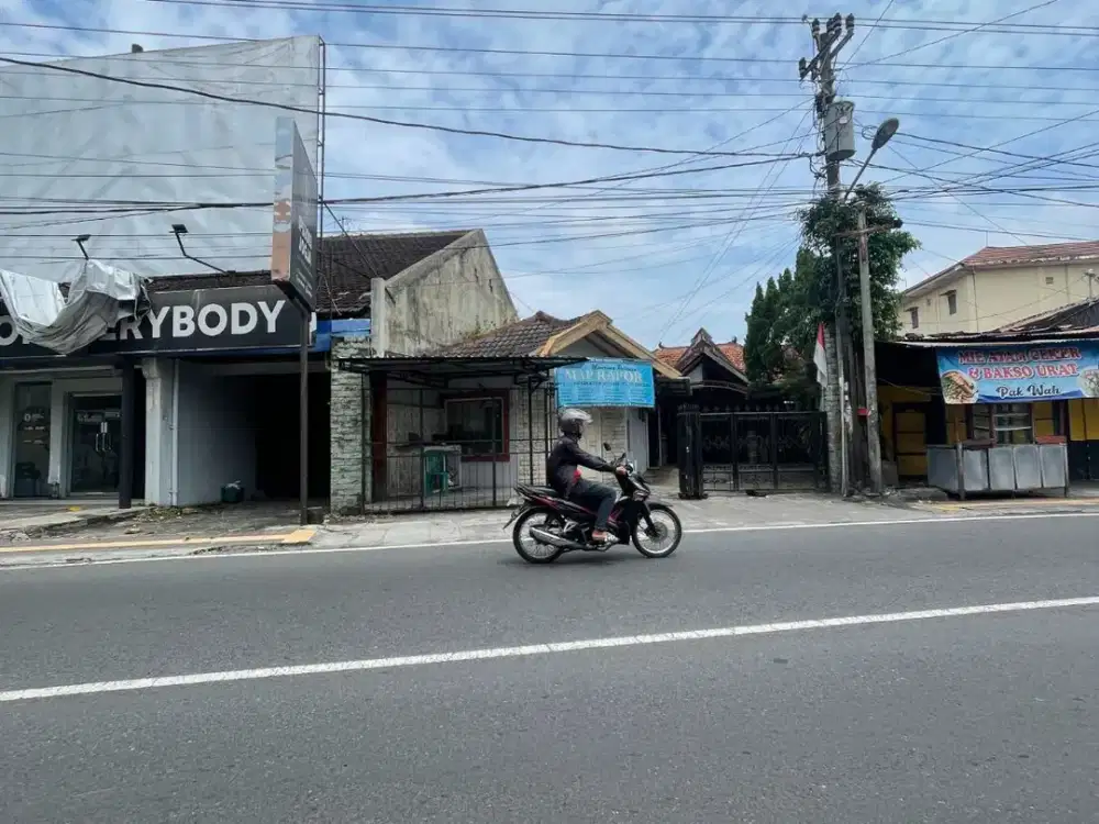tanah pinggir jalan timoho bonus bangunan belakang UIN demangan