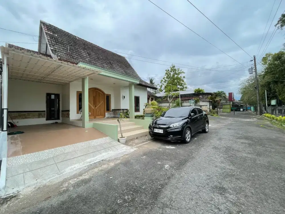 DIJUAL RUMAH DALAM PERUMAHAN TUGU ASRI PALAGAN KM 10