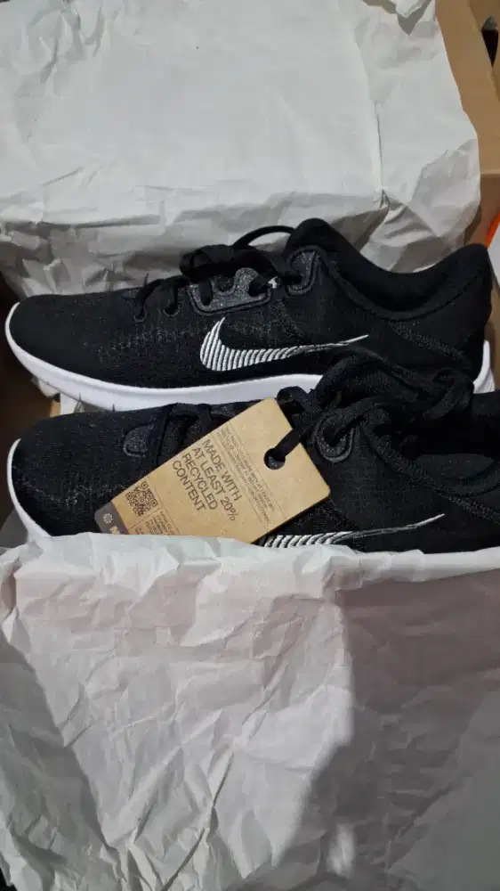 Sepatu Nike Flex  Experience 42,5