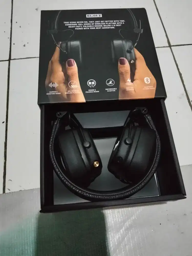 Headset bluetooth major 5