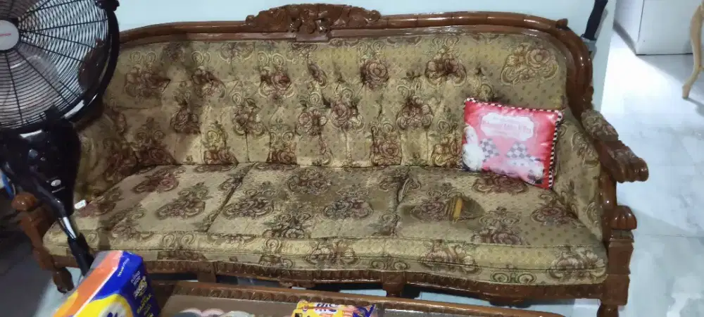 DIJUAL meja kursi tamu bekas