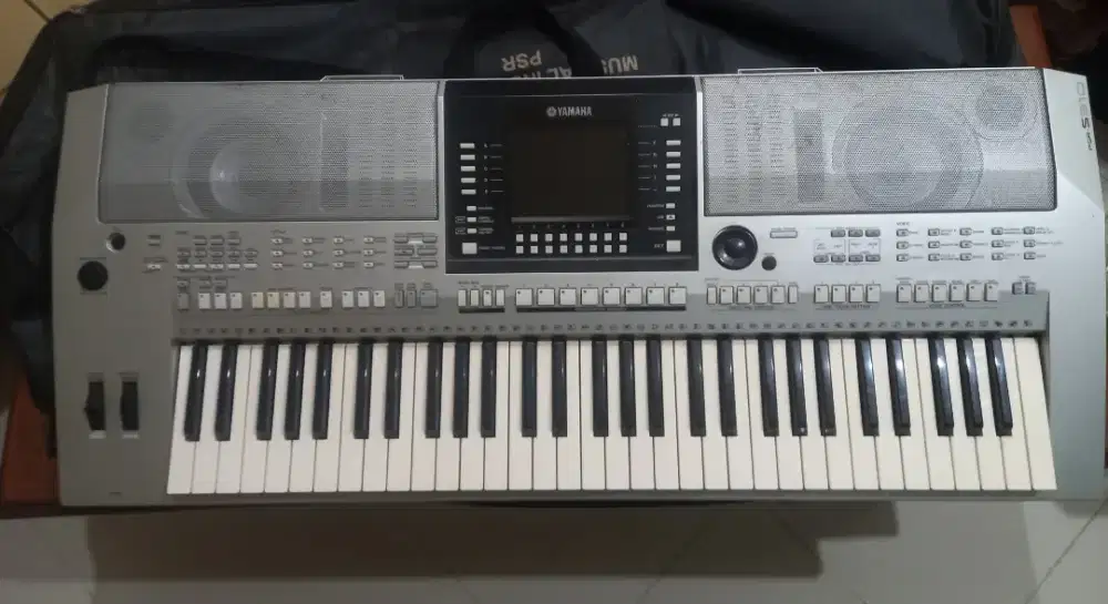 Keyboard Yamaha Psr s910