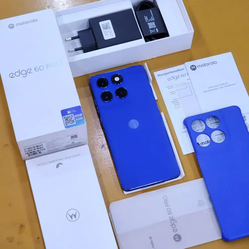 Motorola Edge 60 Pro 12/256GB Blue Garansi Resmi Indonesia Panjang