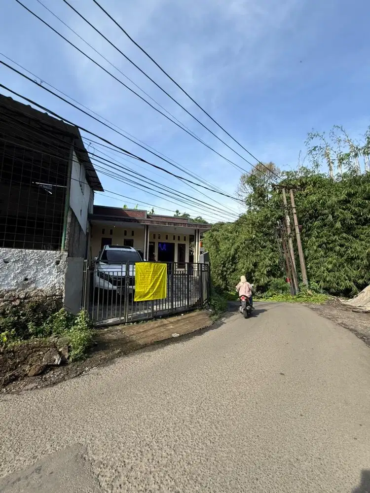 dijual rumah murah beserta isinya milik pribadi harga boleh nego