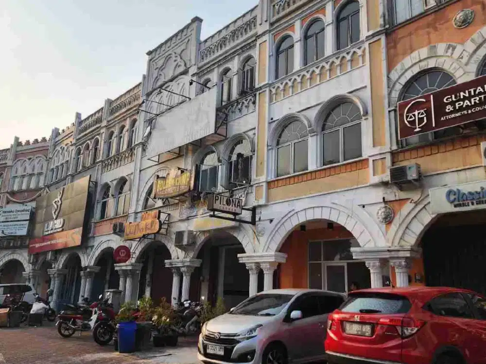 Turun Harga Termurah Dijual Cepat Ruko 3 lantai Alicante Gading Serpong